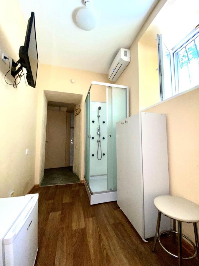 Адмирал Хостел Odesa Exterior foto